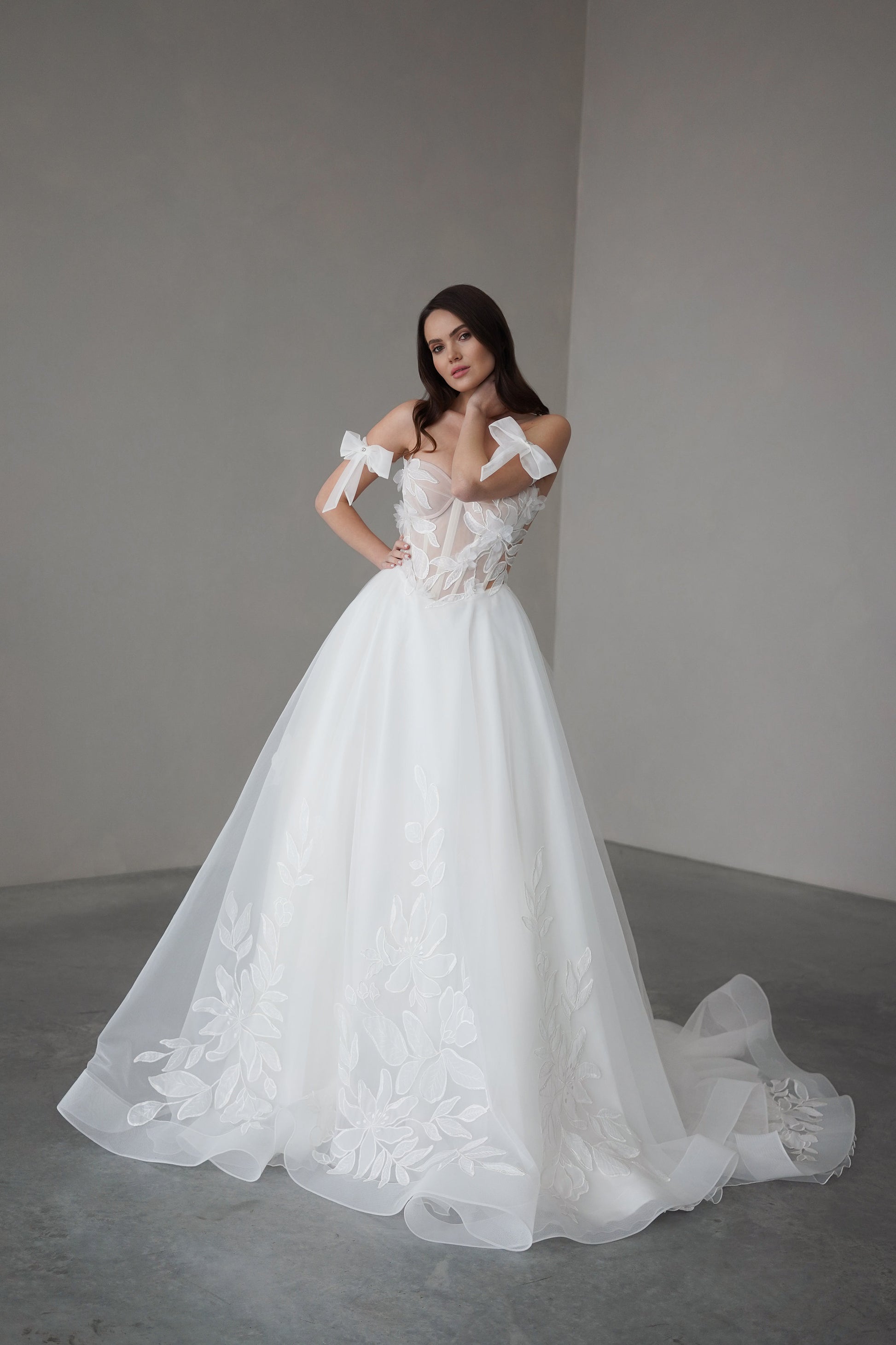 A-line Floral Lace Luxurious Wedding Dress, Drop Waist Corset, Tulle S Tesoro Si NYC A-line Floral Lace Luxurious Wedding Dress, Drop Waist Corset, Tulle S Tesoro Si NYC