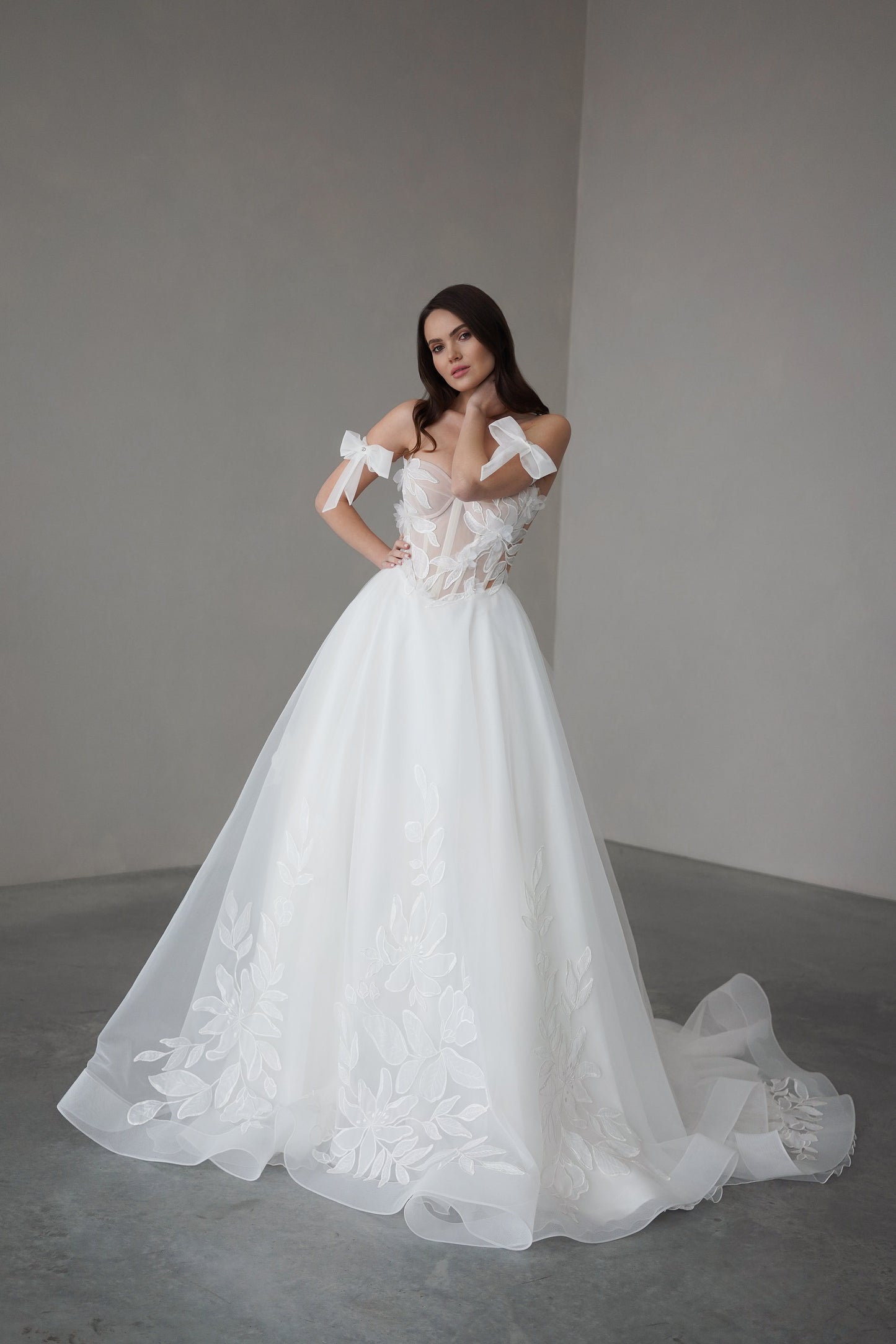A-line Floral Lace Luxurious Wedding Dress, Drop Waist Corset, Tulle S Tesoro Si NYC A-line Floral Lace Luxurious Wedding Dress, Drop Waist Corset, Tulle S Tesoro Si NYC