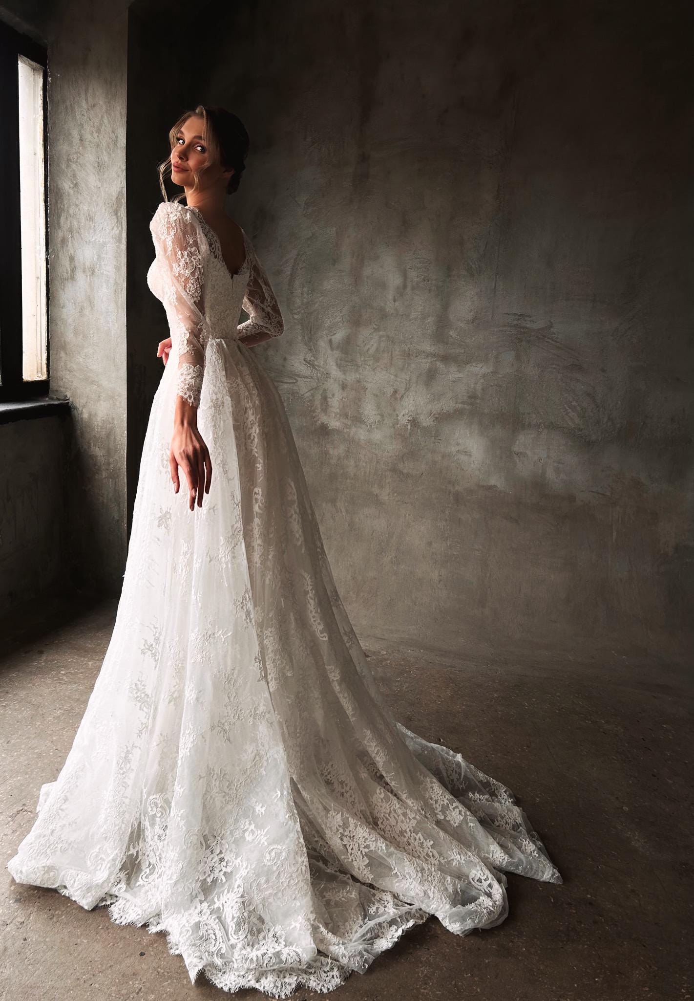 Lace A- Line Wedding Gown, Sweetheart Lace Corset Wedding Dress, Dramatic Long Lace Sleeves Bridal, Chantilly Lace Drop Waist Bridal Gown