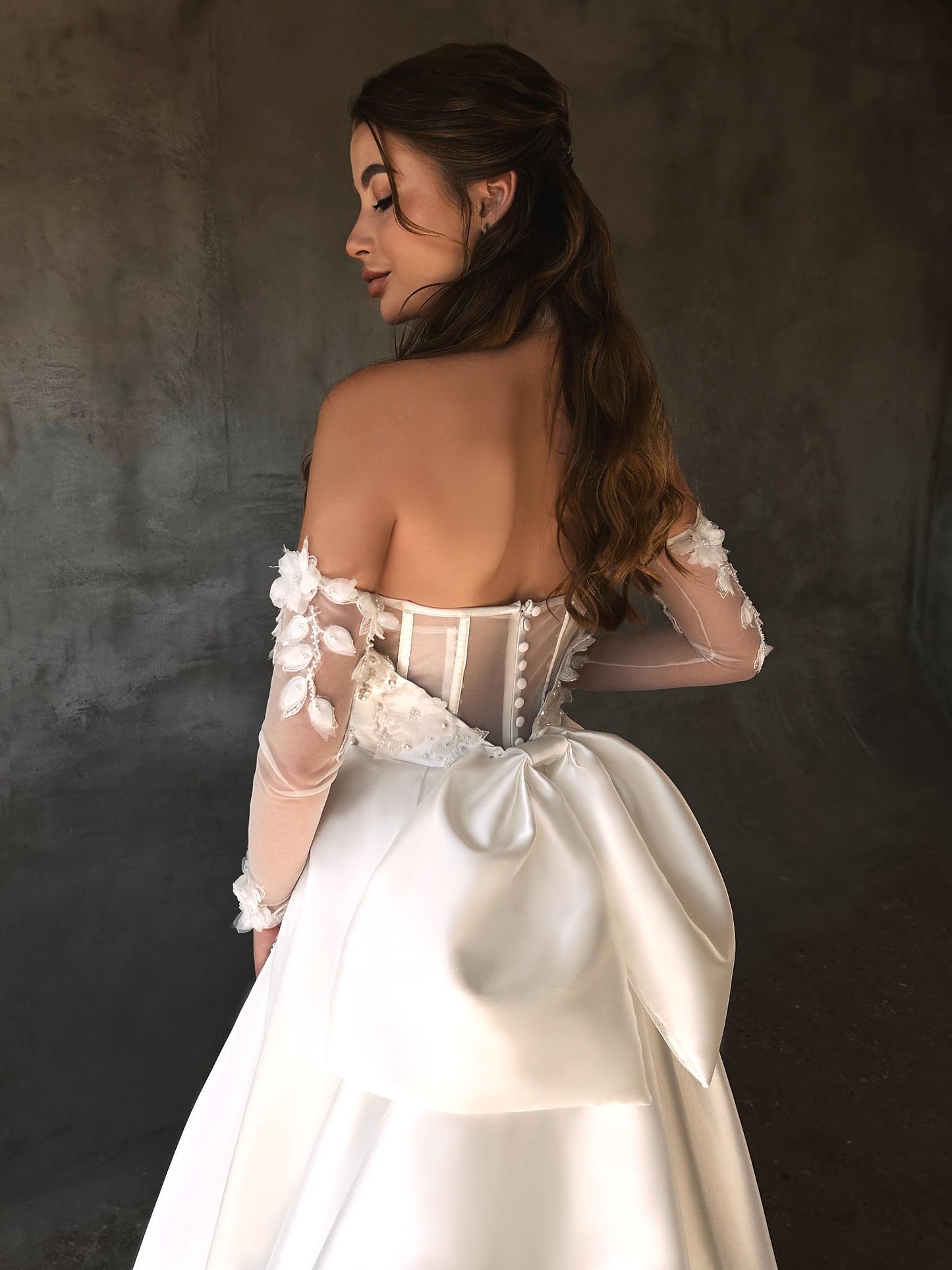 Elegant satin wedding dress, A-line silhouette, Detachable sleeves, 3D floral lace, Pearl embellishments, Sheer mesh corset, Romantic bow,