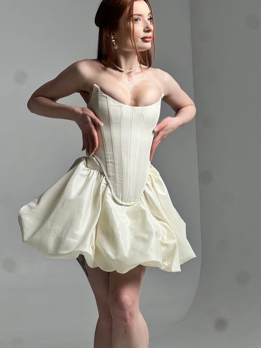 Chic Taffeta Basque Waist Wedding Corset, Drop Waist Bridal Corset, Two Piece Wedding Set, Trendy Short Balloon Skirt