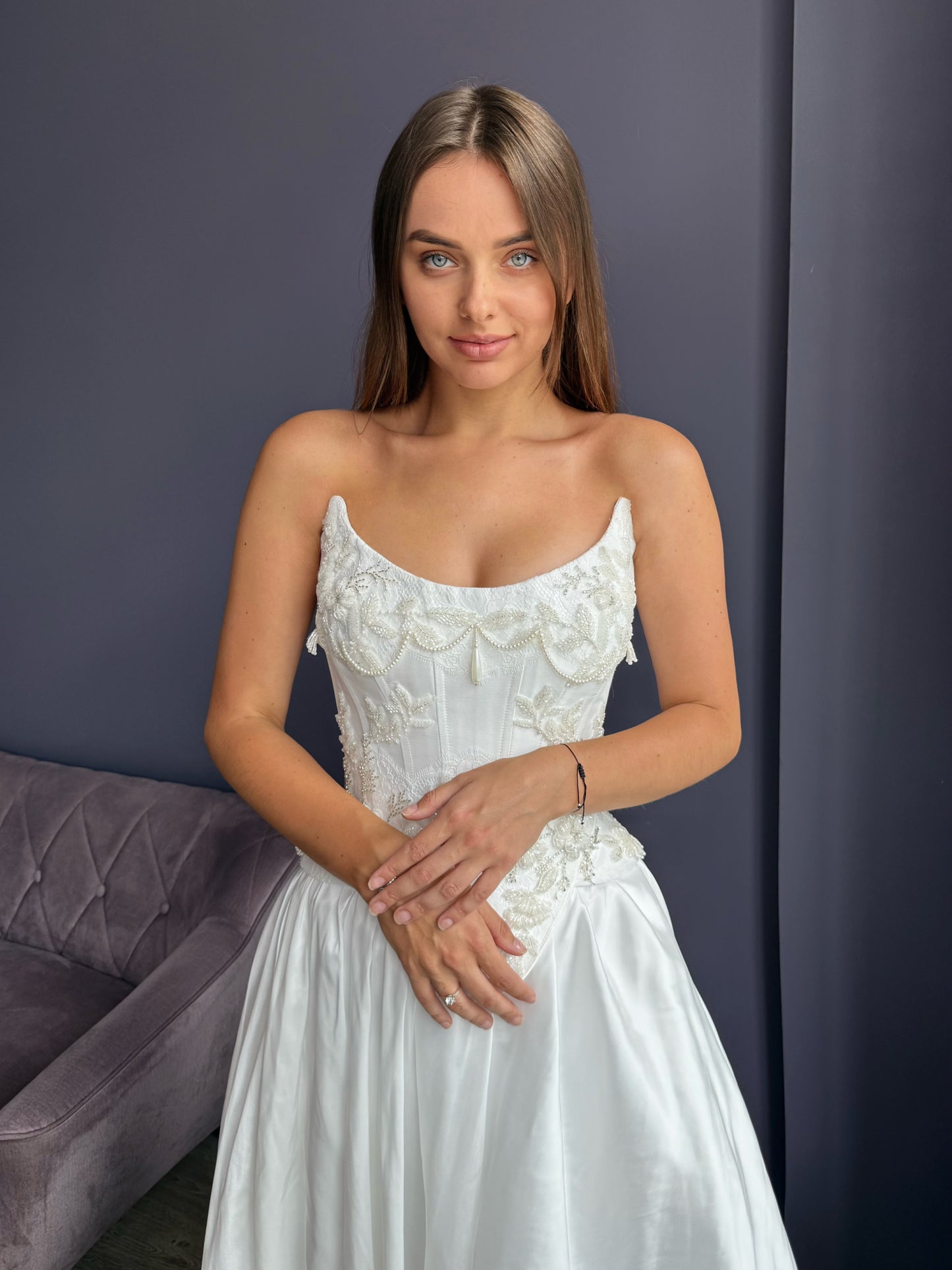 Basque Waist Wedding Corset, Drop Waist Lace Bridal Corset, Two Piece Decorated Wedding Set, Embellished Bridal Corset, Long Skirt