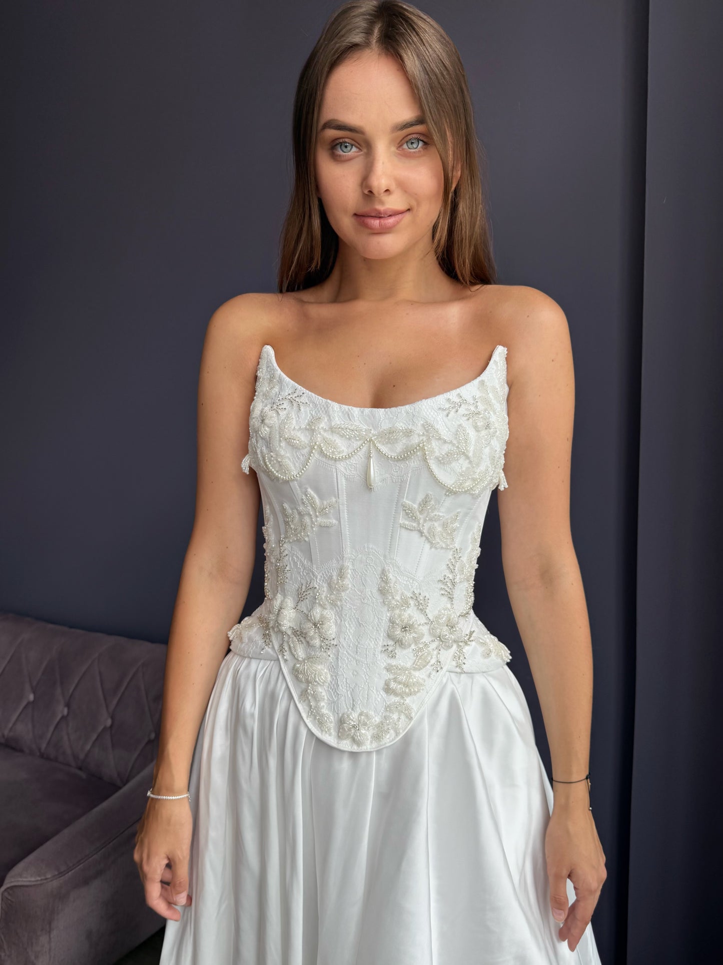 Basque Waist Wedding Corset, Drop Waist Lace Bridal Corset, Two Piece Decorated Wedding Set, Embellished Bridal Corset, Long Skirt