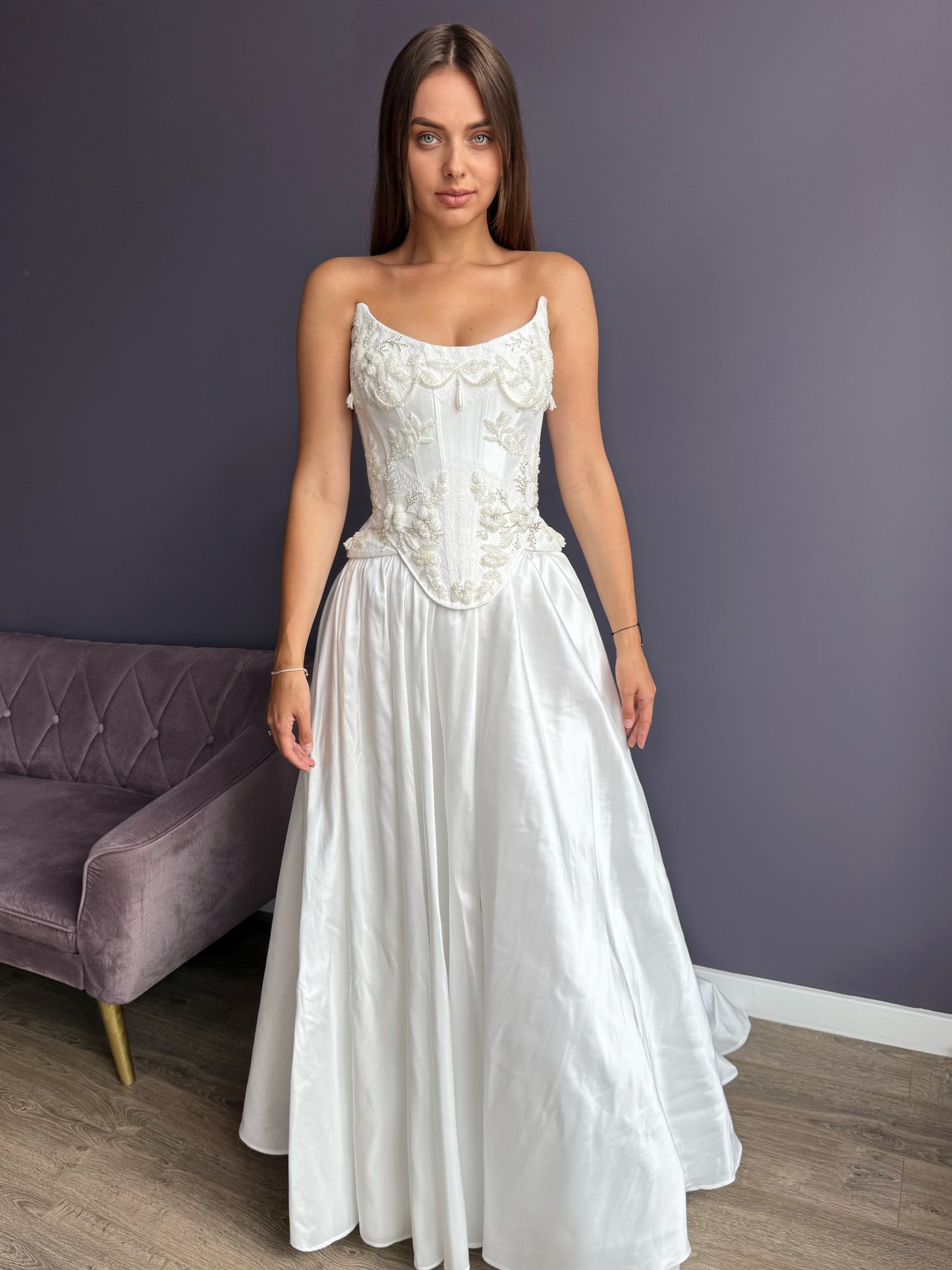 Basque Waist Wedding Corset, Drop Waist Lace Bridal Corset, Two Piece Decorated Wedding Set, Embellished Bridal Corset, Long Skirt